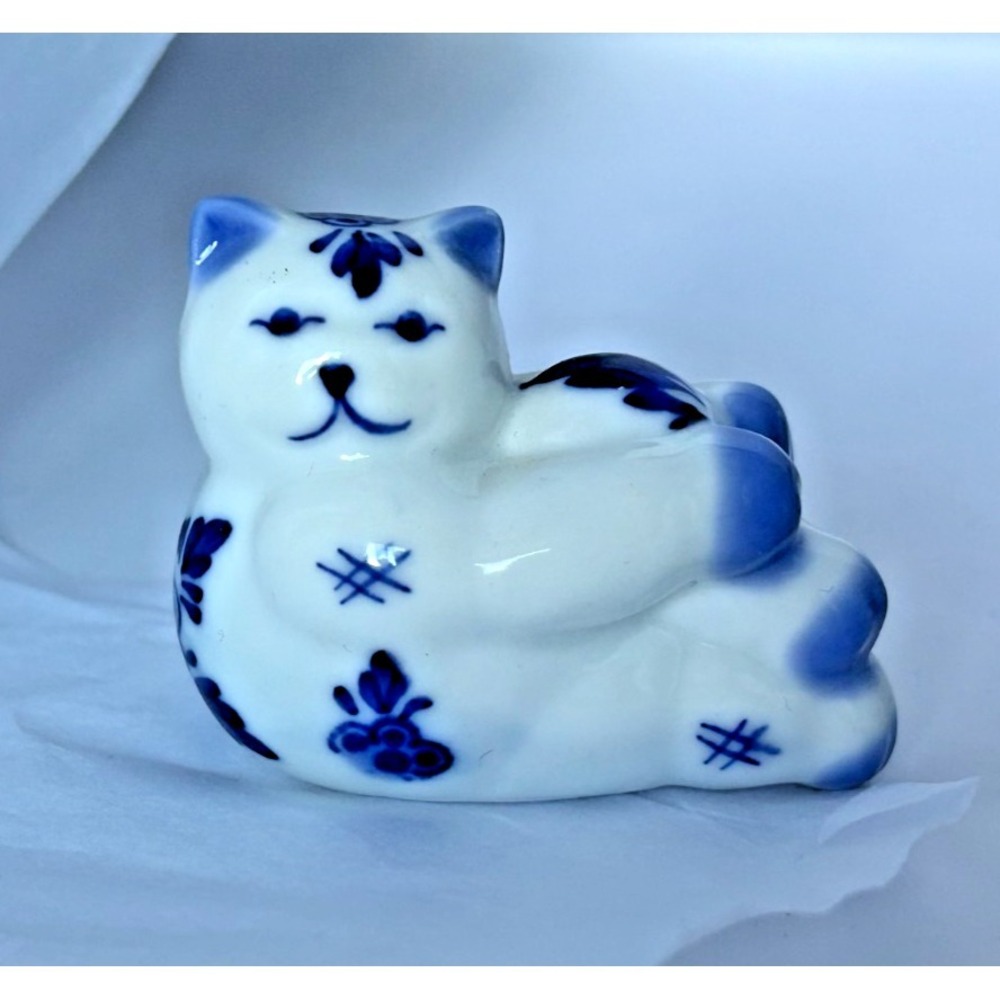 Gzhel Vintage‎ Russian Folk Art Porcelain Cats Blue White Figurine Exercise Yoga - Picture 11 of 16